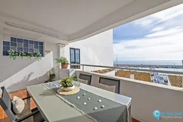 2 bedroom Apartment for Sale in Puerto Banús-88650