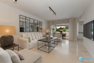 2 bedroom Apartment for Sale in Fuengirola-103942