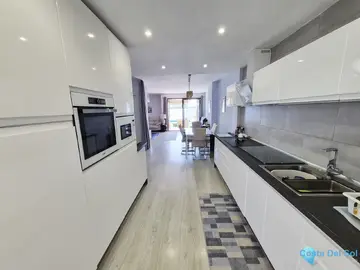 3 bedroom House for Sale in La Cala de Mijas-103954