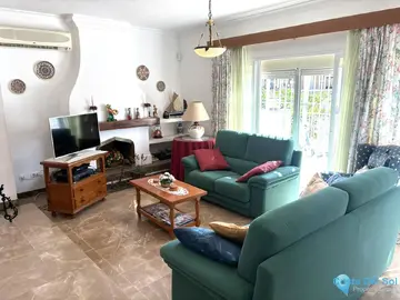 4 bedroom House for Sale in Alhaurín de la Torre-103977