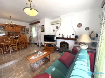 4 bedroom House for Sale in Alhaurín de la Torre-103981