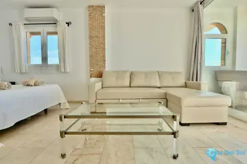 2 bedroom Apartment for Sale in Puerto de Cabopino-82164