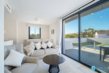 5 bedroom House for Sale in El Faro-86523