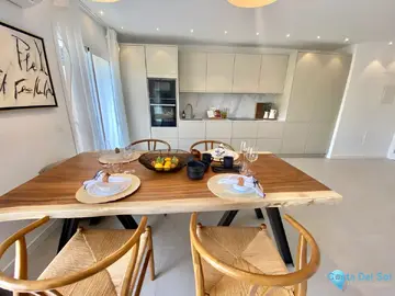 4 bedroom Apartment for Sale in La Quinta-88732