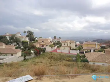 1276m2 Plot for Sale in Mijas Costa-104056