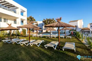4 bedroom Apartment for Sale in Altos de los Monteros