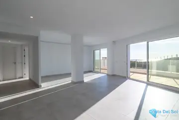 4 bedroom Apartment for Sale in Altos de los Monteros-104059