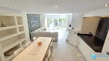 3 bedroom House for Sale in Marbella-88756