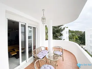 2 bedroom Apartment for Sale in The Golden Mile-104101