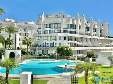 2 bedroom Apartment for Sale in The Golden Mile