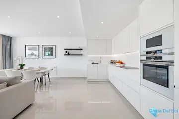 2 bedroom Apartment for Sale in Estepona-104148