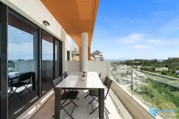 3 bedroom Apartment for Sale in Benahavís-104181