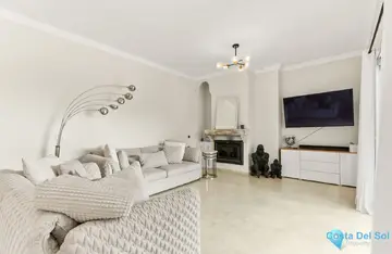 3 bedroom House for Sale in Estepona-88965