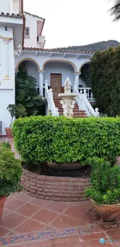 6 bedroom House for Sale in Alhaurín de la Torre