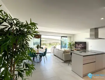3 bedroom Apartment for Sale in Selwo-86791
