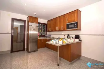 4 bedroom Apartment for Sale in New Golden Mile-89098