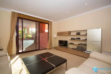 4 bedroom Apartment for Sale in New Golden Mile-89099