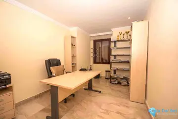 4 bedroom Apartment for Sale in New Golden Mile-89103