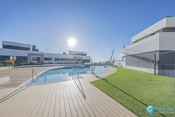 3 bedroom Apartment for Sale in Altos de los Monteros