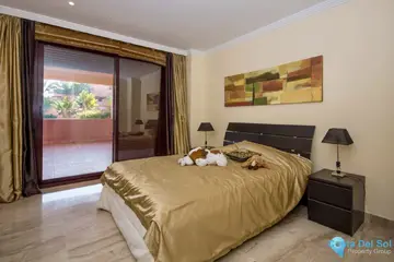 4 bedroom Apartment for Sale in Estepona-89128