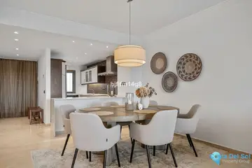 2 bedroom Apartment for Sale in Nueva Andalucía-104290