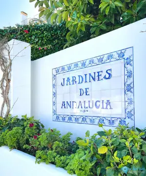 3 bedroom Apartment for Sale in Nueva Andalucía-104309