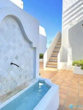 3 bedroom Apartment for Sale in Nueva Andalucía-104310