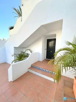3 bedroom Apartment for Sale in Nueva Andalucía-104314