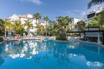 4 bedroom Apartment for Sale in Marbella