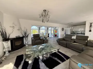 4 bedroom House for Sale in Cerros del Aguila-104339