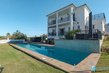 4 bedroom House for Sale in Alhaurín el Grande