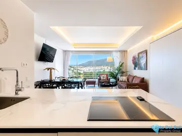 2 bedroom Apartment for Sale in Estepona-87006