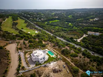 2690m2 Plot for Sale in Sotogrande-87034