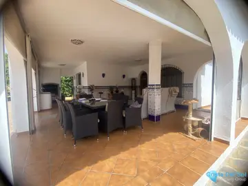 3 bedroom House for Sale in Elviria-89294