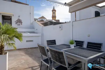 4 bedroom House for Sale in Estepona