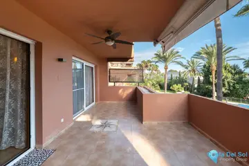 2 bedroom Apartment for Sale in Puerto Banús-89375