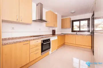 4 bedroom Apartment for Sale in Hacienda del Sol-87191
