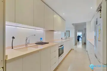 3 bedroom Apartment for Sale in Sierra Blanca-104472