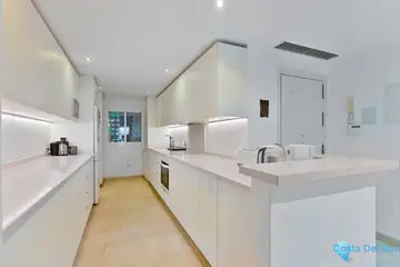 3 bedroom Apartment for Sale in Sierra Blanca-104474