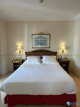 2 bedroom Apartment for Sale in The Golden Mile-104499