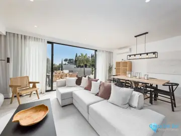3 bedroom House for Sale in Nueva Andalucía-104511