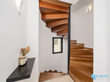 3 bedroom House for Sale in Nueva Andalucía-104517