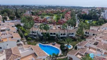 4 bedroom House for Sale in Estepona
