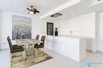 3 bedroom Apartment for Sale in New Golden Mile-89462