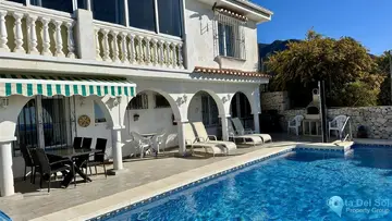4 bedroom House for Sale in Mijas