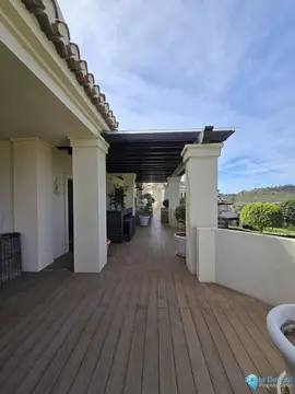 2 bedroom Apartment for Sale in Benahavís-104556