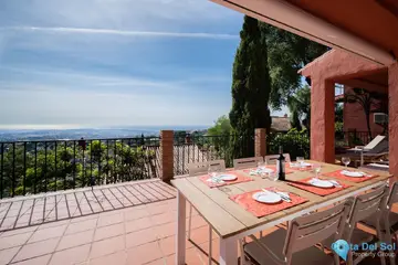 4 bedroom House for Sale in Elviria-104595