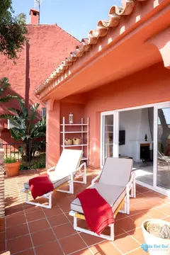 4 bedroom House for Sale in Elviria-104598