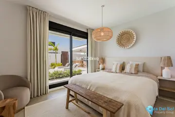 3 bedroom House for Sale in Riviera del Sol-89553