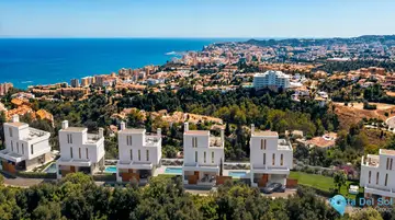 2 - 3 bedroom House for Sale in Fuengirola-89580